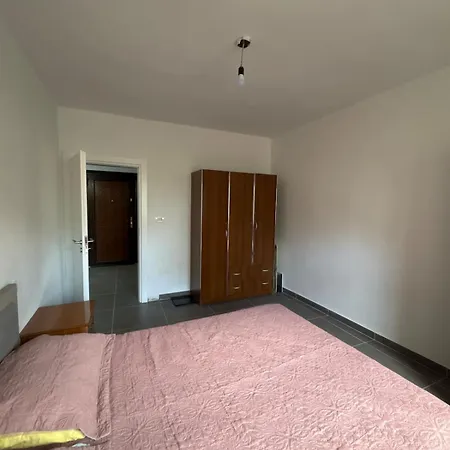 Apartment, Sea Within Walking Distance Appartement